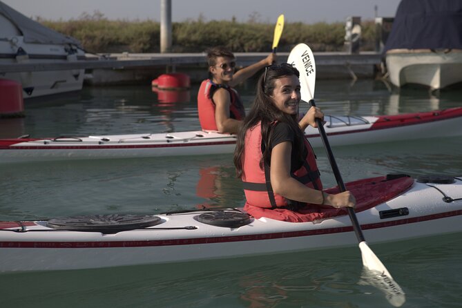 2 Hour Night Kayak Tour in Venice, premium experience with sunset - Off the main trail: what you gain when crowds fade