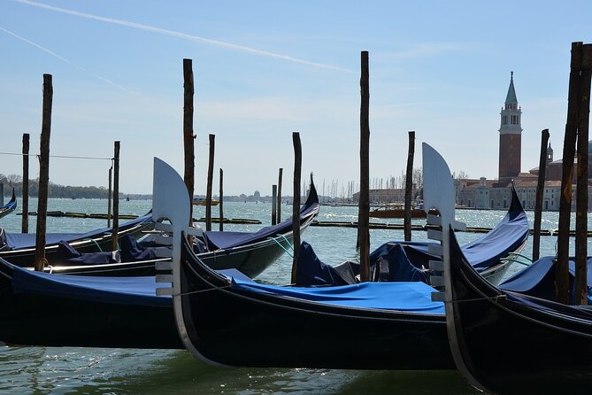 2-hour Venice Guided Walking Tour with Gondola ride - The gondola ride: how to get the most out of limited time on the water