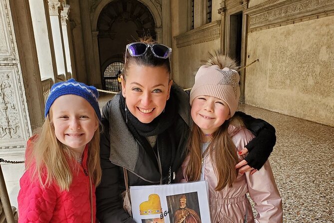 2-Hour Venice with Kids and Family Friendly Private Guided Tour - Rialto market, Rialto bridge, and hidden corners that feel like a game