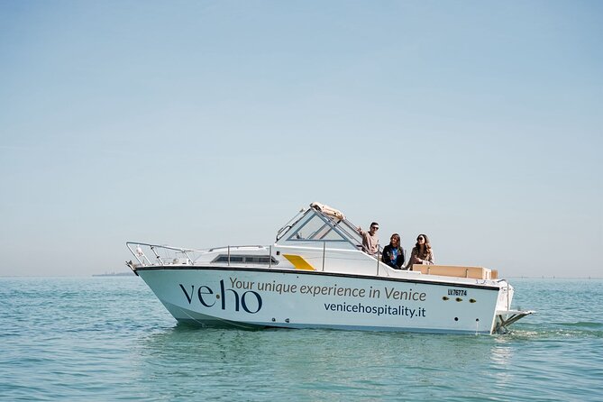 6-hour tour of Murano, Burano and Torcello by private boat - Murano glass: watching craft happen, not just buying souvenirs