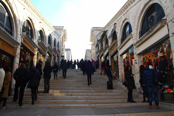 Accessible Venice Tour With Wheelchair Including Doge Palace & St Mark Basilica - Entering Doge’s Palace With Lift Access (First and Second Floors)