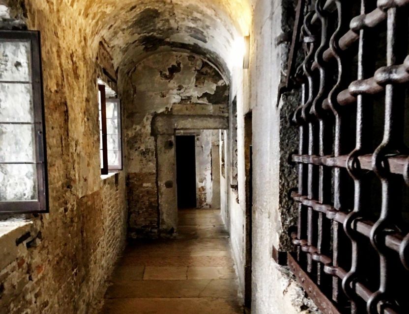 All-Inclusive Tour: Doge Palace, St Mark's Basilica & Square - Should You Book This Tour?