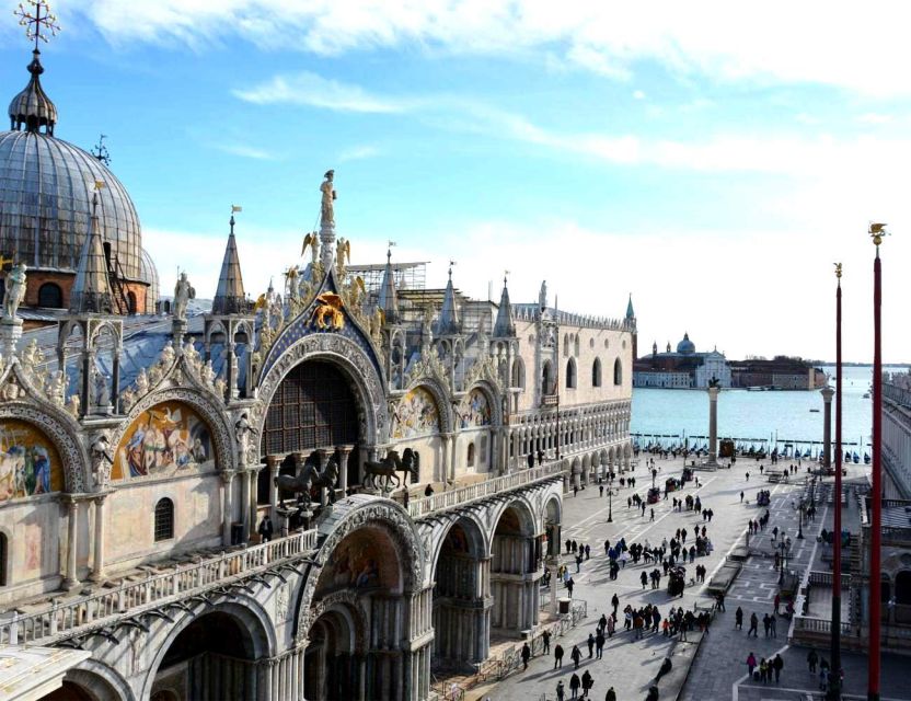 All-Inclusive Tour: Doge Palace, St Mark's Basilica & Square - Palazzo Ducale: Venice’s Power Rooms (and Why the Bridge of Sighs Hits)