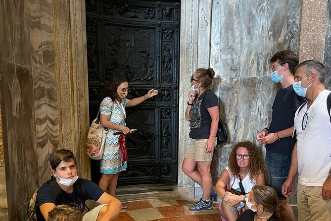 Basilica San Marco and the Pala d'Oro with Architect Guide - Inside St Mark’s Basilica: mosaics, materials, and meaning