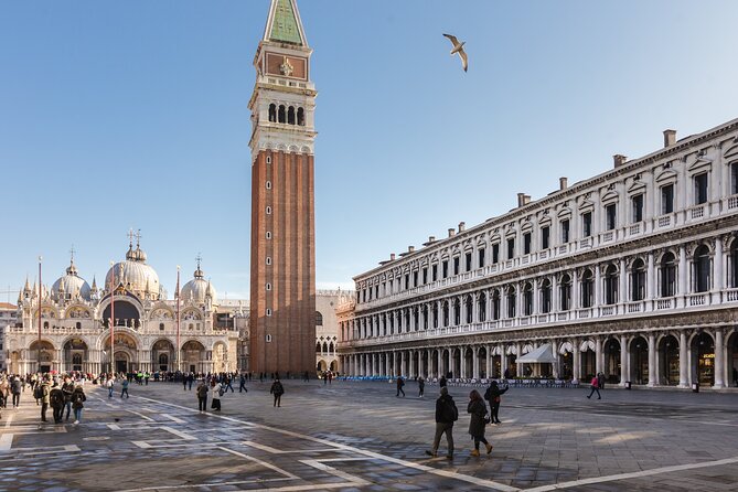 Bell Tower Priority Entry & Rialto Bridge Walking Tour of Venice - Meeting near San Marco: the part that can make or break it