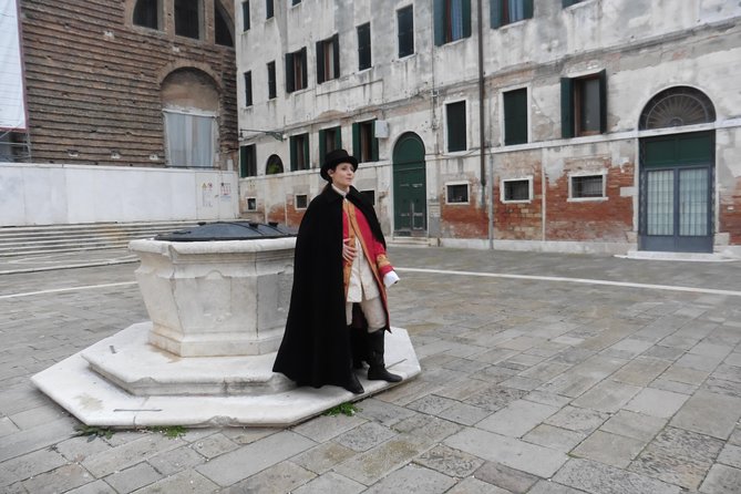 Carnival & Casanova Secrets, Theatrical Walking Show - Casanova, Ghosts, and Legends: The Secrets the Tour Promises to Explain