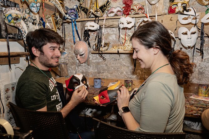 Carnival Mask Decoration Class at Casanova's Prisons - Quick takeaways