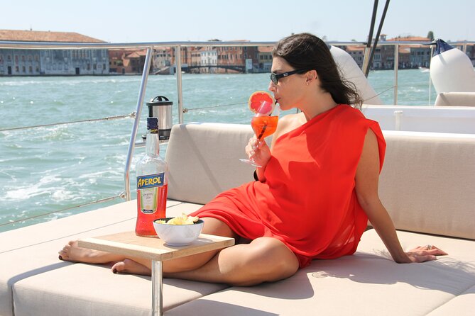 Catamaran Spritz Tour - Photo and Comfort Tips for a Smooth Lagoon Afternoon