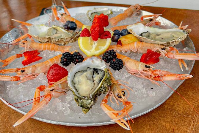 Cena at Gatto Nero (or Hosteria)with SunSet Cruise Around Burano - When to Go and What Weather Means for You