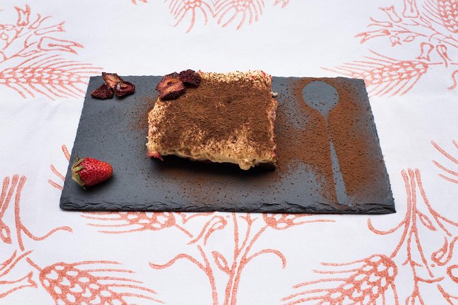 Cesarine: Small Group Pizza and Tiramisu Class in Venice - Price and Value: Is $215 Worth a Home-Cooked Evening?