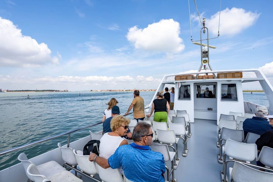 Chioggia-Venice: Day&Night Boat Transfer Round-Trip or 1-Way - Chioggia to Venice by boat: what the 90-minute ride feels like