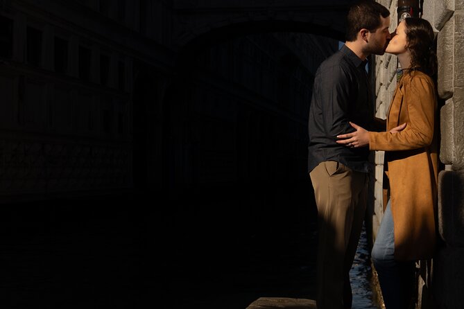 Cinematic Photoshoot in Venice: Capture Venice Hidden Gems - How a cinematic Venice photoshoot actually plays out