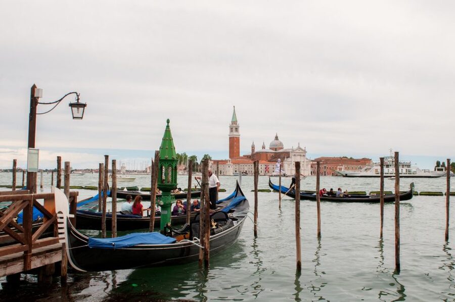 Classic Venice: 2-Hour Walking Tour with Basilica Entry - Price and value: $283.21 per group up to 9 people