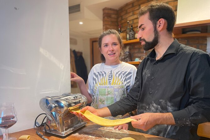 Cooking Class with Chef Francesco and Live Music in Venice - Live Acoustic Guitar With Your Meal: A Venice Moment That Isn’t Fake