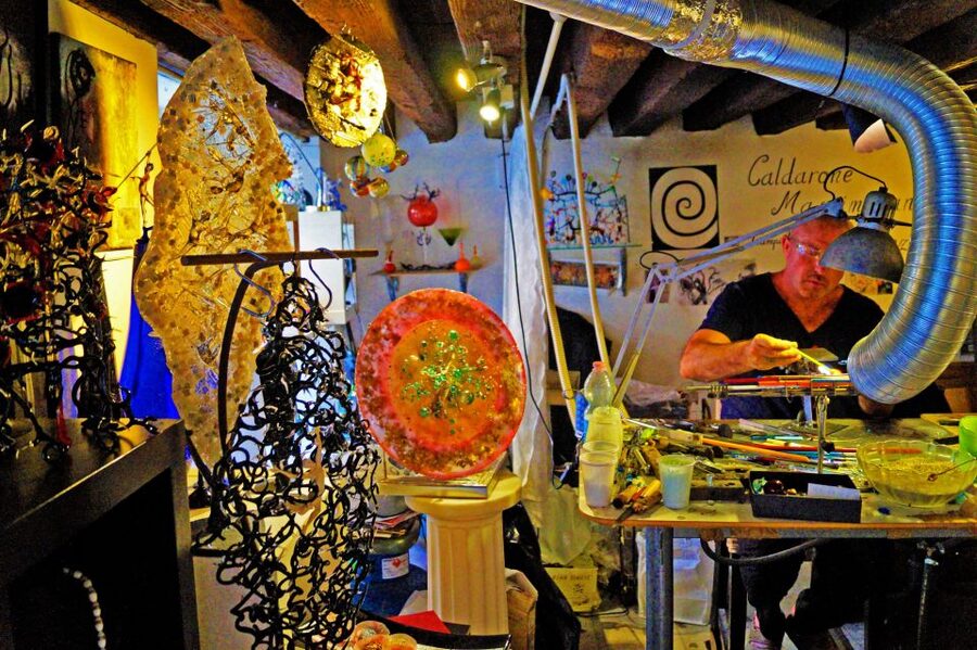 Create Your Glass Artwork: Private Lesson With Local Artisan - The 75 Minutes: What Happens During Your Glass Class