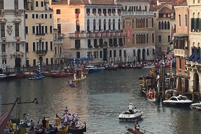 Discover Venice at sunset - Practical tips so the sunset feels easy