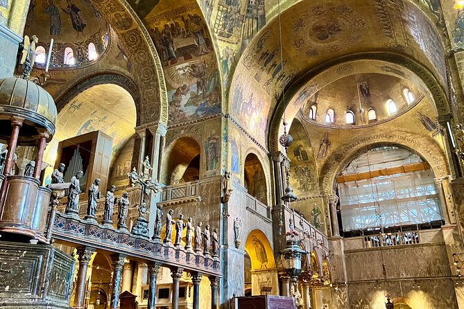 Doge Palace and Saint Mark's Basilica Guided Tour Fast Entry - Fast Entry in St. Mark’s Square: How the 2-Hour Plan Feels