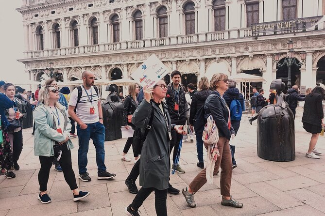 Doge Palace and Saint Mark's Basilica Guided Tour Fast Entry - Logistics in Venice: Rain, High Tide, and the Stuff You Must Remember
