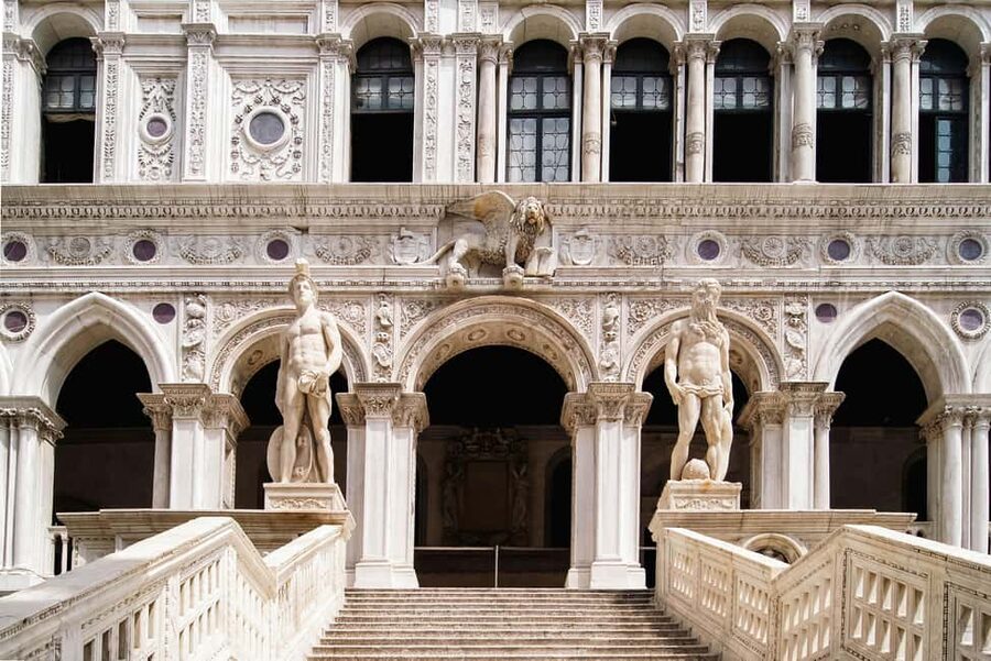 Doge's Palace, Bridge of Sighs & Prison Skip-the-Line Tour - Doge’s Palace and the Bridge of Sighs: Why This Tour Works
