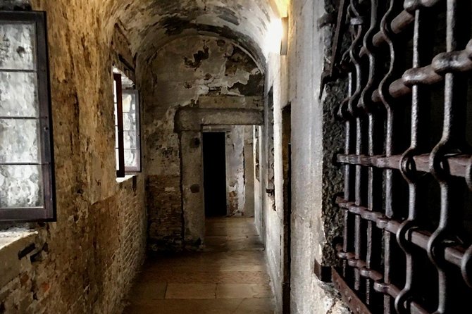 Doge's Palace Guided Tour - Where You Meet and How the Group Tour Actually Moves