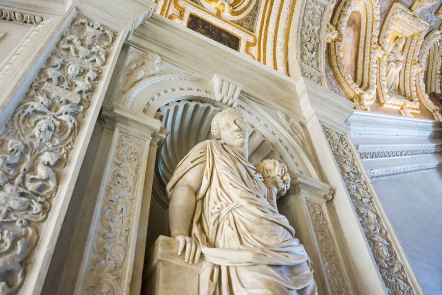 Doge's Palace Skip-the-Line Guided Tour - Opera Museum and the 14th-Century Capitals You’ll Actually Notice