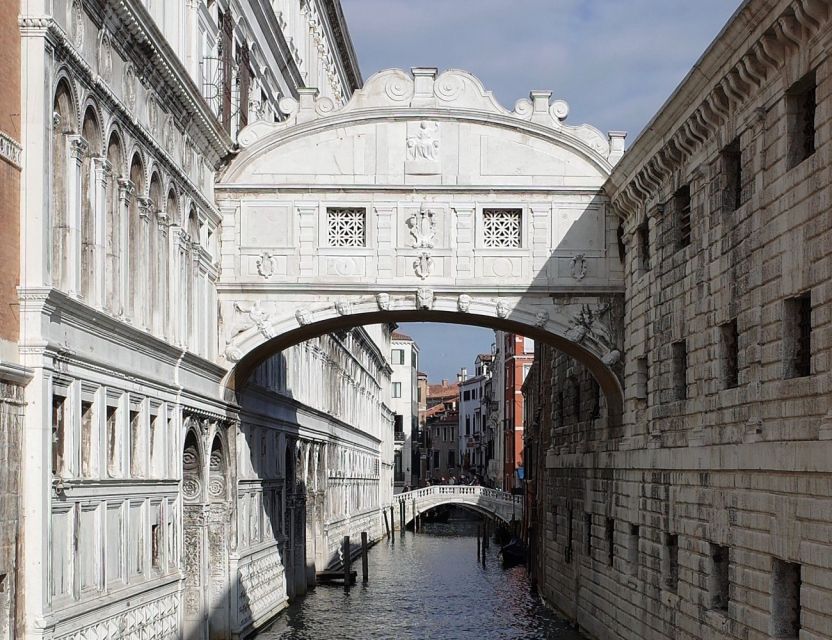 Doge's Palace Skip-the-Line Guided Tour - The Bridge of Sighs From the Inside