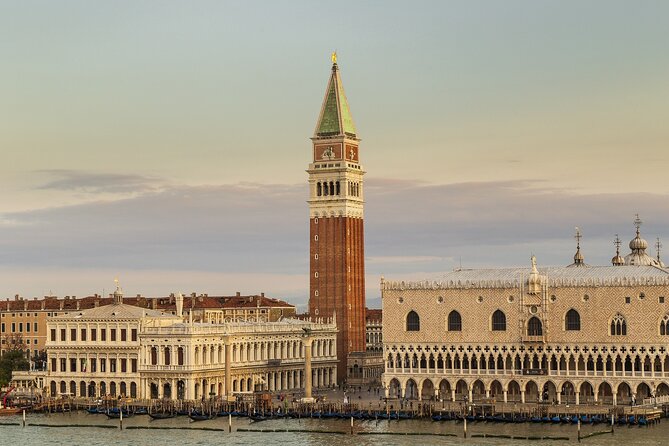 Doge's Palace Skip the Line Guided Tour in Venice - Ponte dei Sospiri: The Bridge of Sighs, Explained