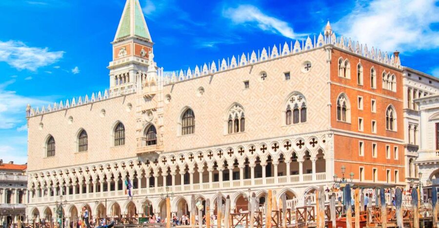 Doge's Palace Skip-the-Line Guided Tour - Inside Palazzo Ducale: How the Guide Turns Rooms Into Story