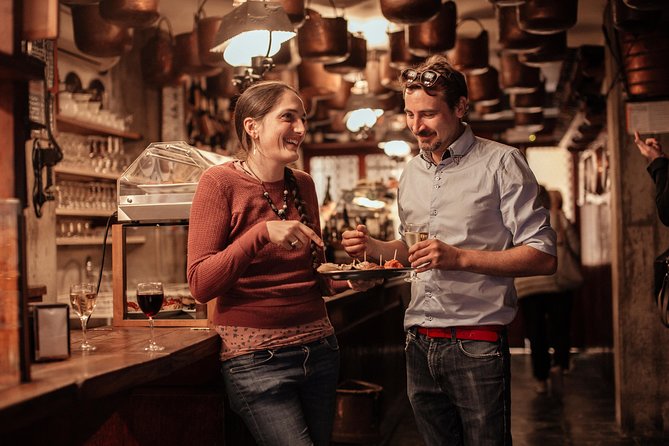 Drinks & Bites in Venice Private Tour - Why Cannaregio and Rialto at night works better than a daytime loop