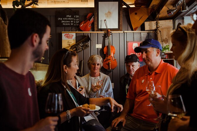 Eat like a Local: Venice Cicchetti and Wine Tasting Evening Tour - Stop 1: Basegone and the Spritz + Cicchetti Starter