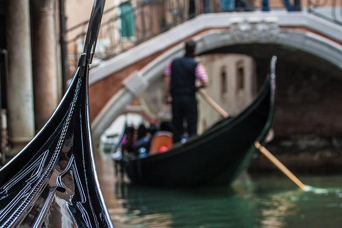 Enchanting Venice: Private Gondola Experience - Who This Gondola Is Best For