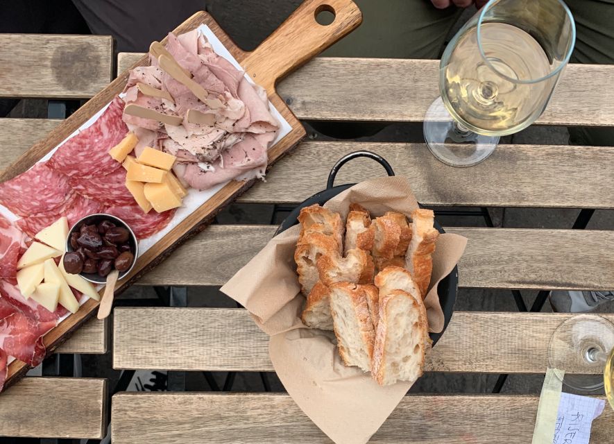 Evening in Venice with a local: food and wine tasting tour - Dessert and Grappa: The Venetian Finish