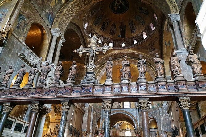 Exclusive Entrance Doge Palace & St. Mark's Basilica Terrace Tour - St Mark’s Basilica: Italo-Byzantine opulence + a terrace view