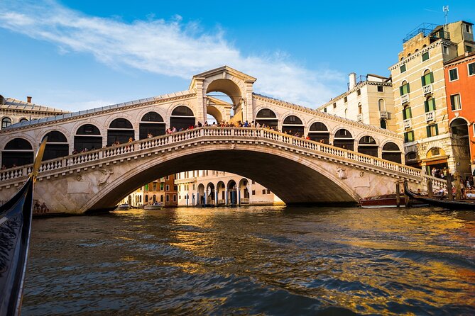 Explore Venice in 90 minutes with a Local - Stop 3: Bridge of Sighs—legend, drama, and a haunting viewpoint