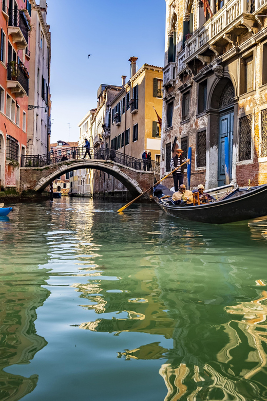 Family Kayaking Tour: Discovering Venice - Canals of Castello: the practical, local way to see Venice