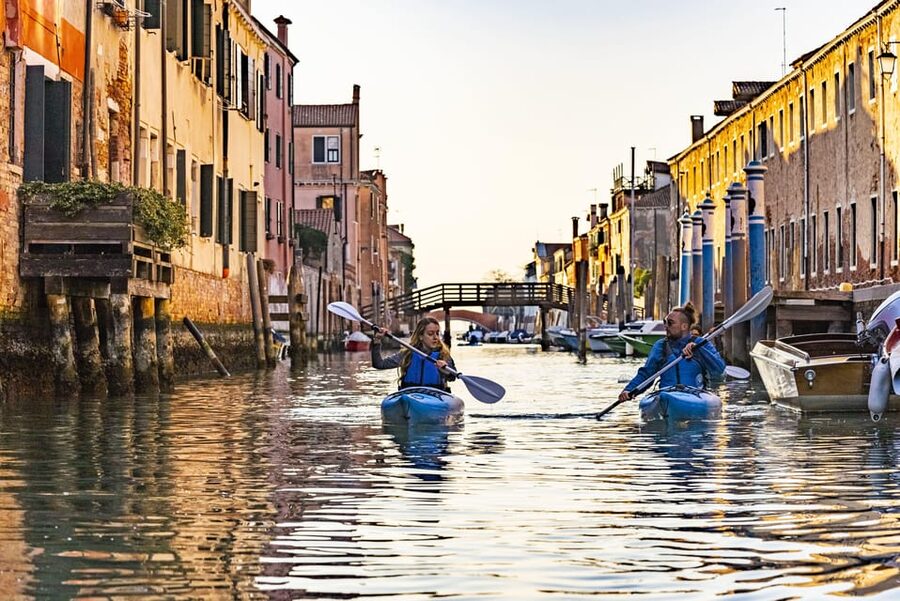 Family Kayaking Tour: Discovering Venice - Price for a family up to 4: does it make sense?