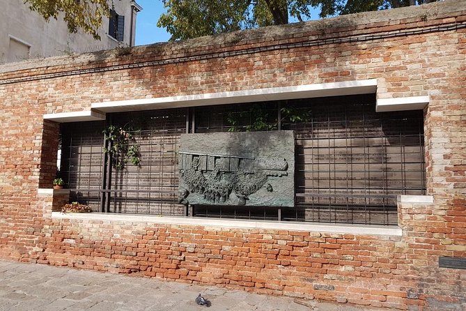 Friendinvenice Cannaregio &Jewish Heritage- private tour - What the pace feels like (and what to ask your guide)