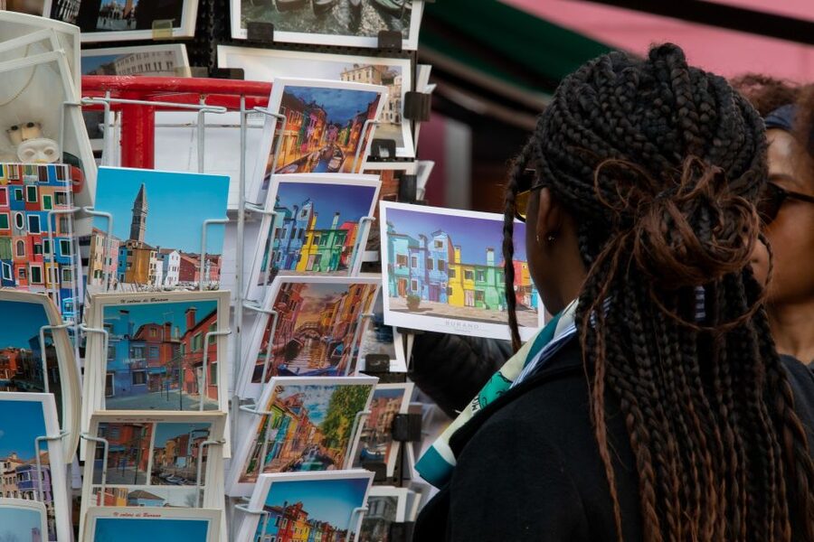 From Punta Sabbioni: Venice, Murano & Burano Guided Tour - Burano: lace, color, and a short walk that still feels complete