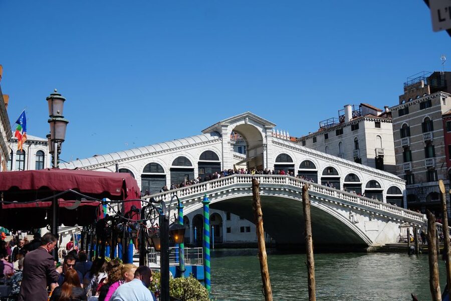 From Punta Sabbioni: Venice, Murano & Burano Guided Tour - Price and value: what $35 buys you in real terms