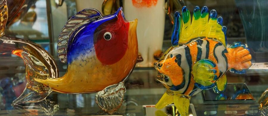 From Venice: Murano and Burano Private Tour with Transfer - Burano lace-making and the Buranelli biscuits you can taste