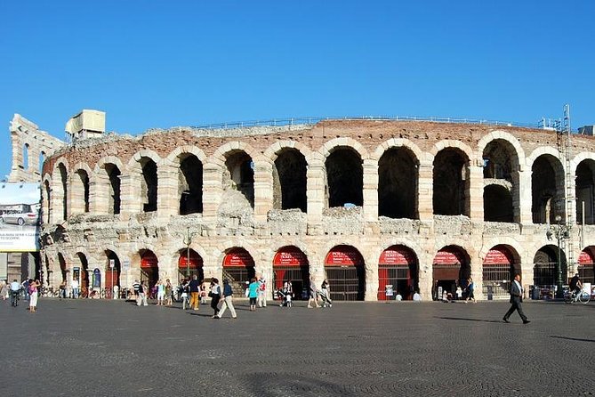 From Venice: Private Tour of Verona - Your guide in Verona: how you get around without mental gymnastics