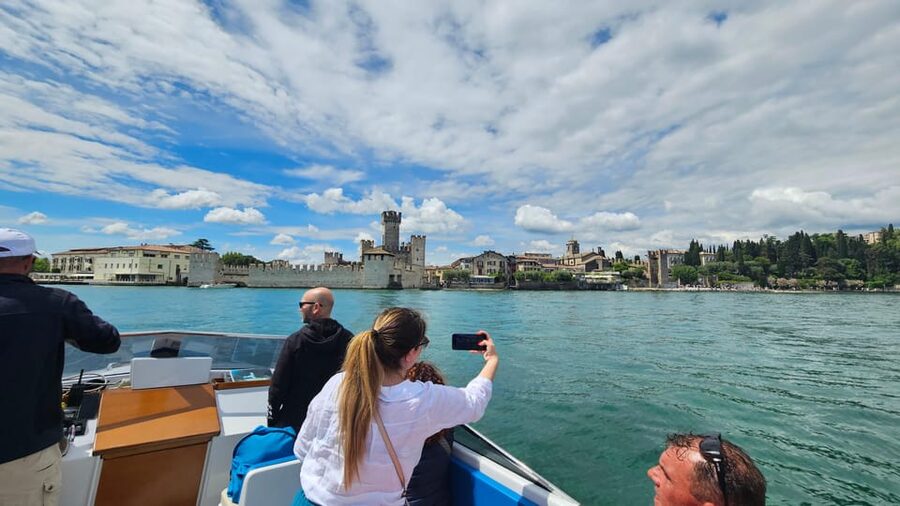 From Venice: Verona, Sirmione & Lake Garda with Boat Cruise - From Mestre to Verona: the smart start to a long day