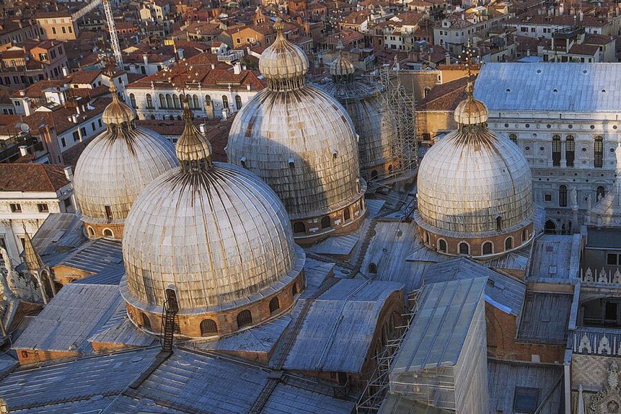 Full Venice Walking Tour: Doge's Palace and St. Mark's - Key Things You’ll Notice on This Tour