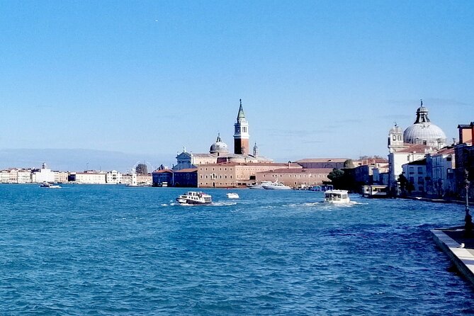 Giudecca Island Discovery Tour - Molino Stucky to Hilton Molino Stucky: When Factories Become Landmarks