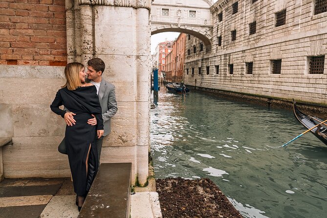 Glam photoshoot in hidden Venice! (up to 4) - Where you’ll shoot: San Marco to Rialto in one compact walk