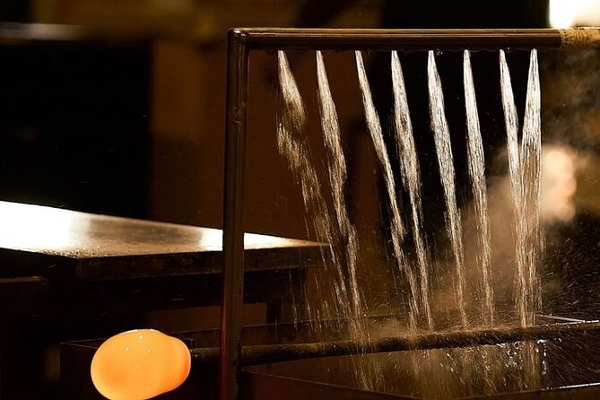 Glass Blowing Demonstration : pickup by wood boat Taxi + local guide - Duration and pacing: 1 hour 30, or a longer Murano morning?