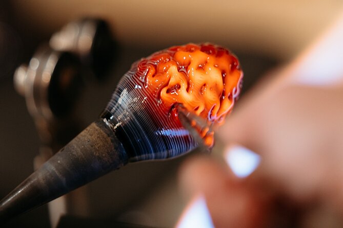 Glassworking Experience with Alessandro Boscolo - Your Turn With Incandescent Glass: How the Lesson Really Works