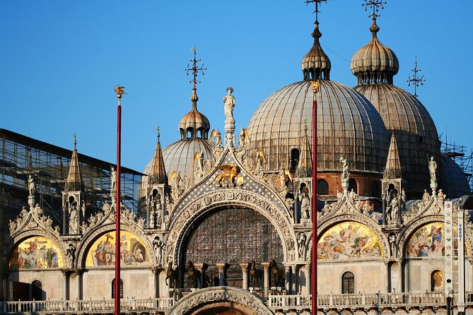 Gondola Ride and St Mark's Basilica - The day runs on a rhythm, with a big mid-day break