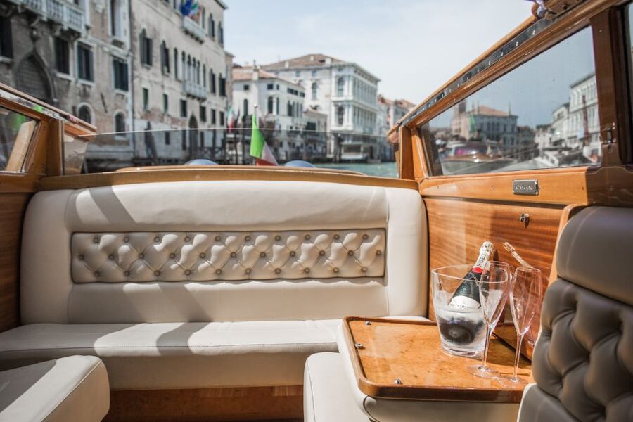 Grand Canal Boat Tour & Murano - The 2-hour flow: Grand Canal, Murano, then San Marco