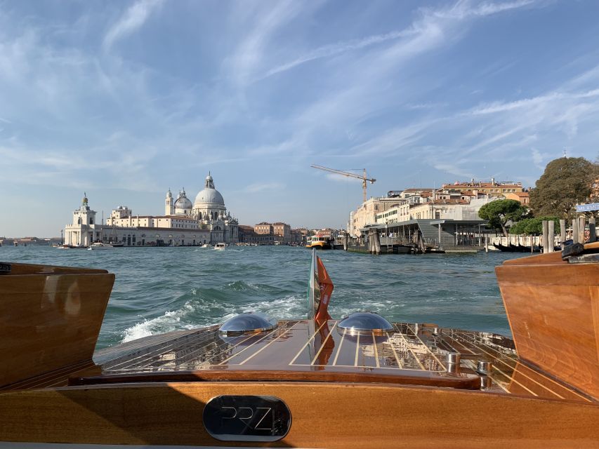 Grand Canal Boat Tour & Murano - FAQ